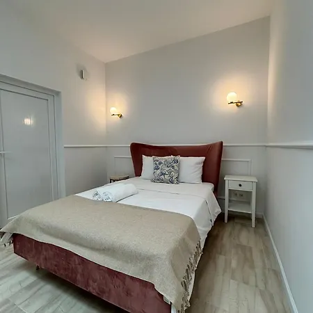 Via Polonia - Boutique Corfu B&B