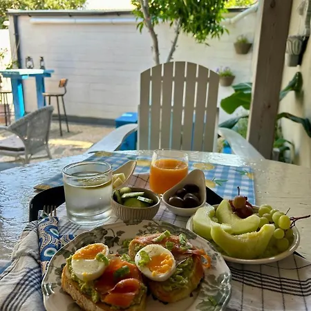 Bed & Breakfast Via Polonia - Boutique Corfu