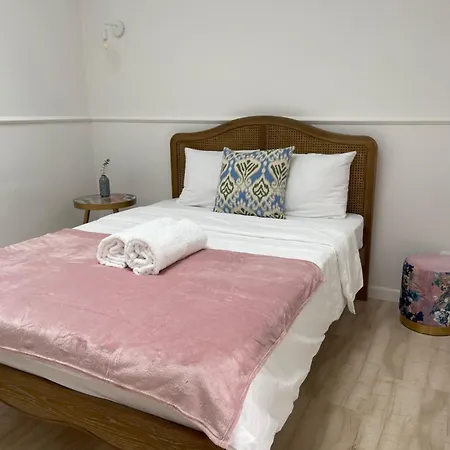 Bed & Breakfast Via Polonia - Boutique Corfu