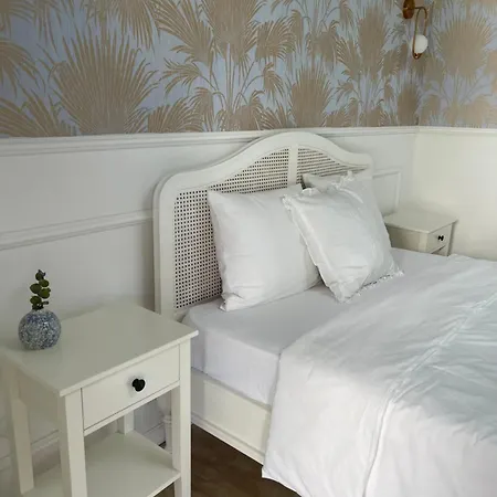 Couette-café Via Polonia - Boutique Corfu 4*