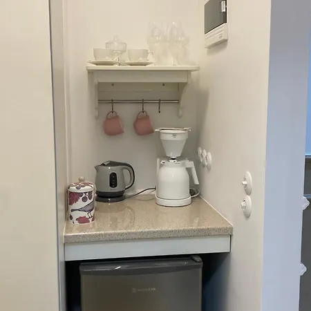 Via Polonia - Boutique Corfu Couette-café 4*